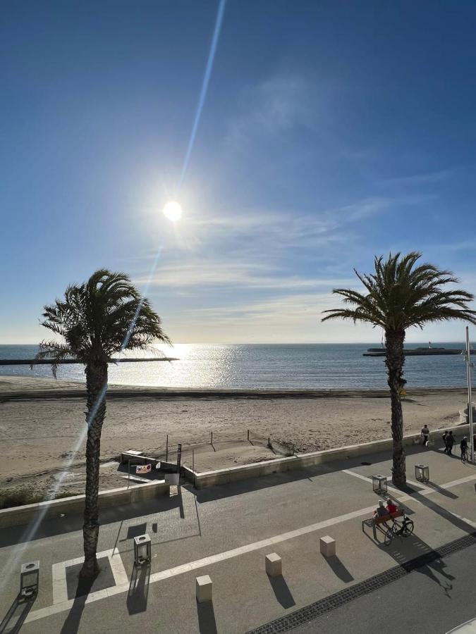 Appartement Mar E Souleu Avec Terrasse Et Vue Mer Au Grau Du Roi Le Grau-du-Roi Eksteriør billede